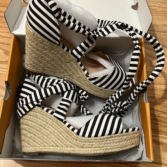 Huiyuzhi Womens Lace Up Platform Wedge Espadrille Sandals Open Toe Size: 7.5 - Picture 7 of 10